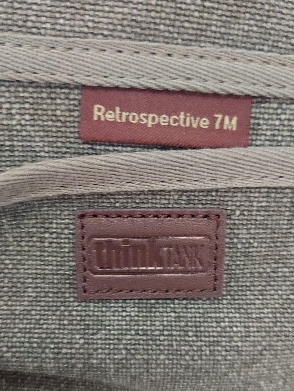 Think Tank Retrospective 7 V2.0 Canvas Shoulder Cameras Bag Pinstone Large NWOT - Picture 9 of 14